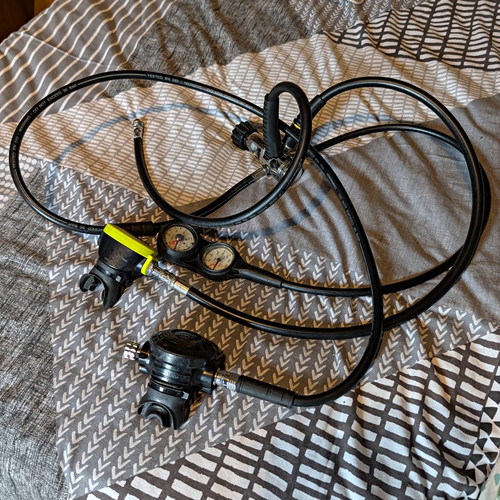 Scuba regulator set with - scuba,